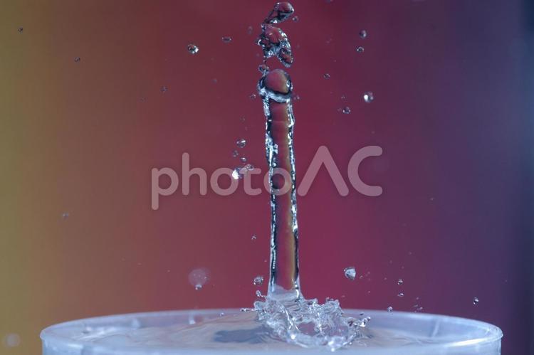 水滴百変化 水滴,不思議,一瞬の写真素材