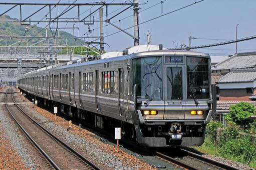 223系 223系 鉄道,電車,駅の写真素材