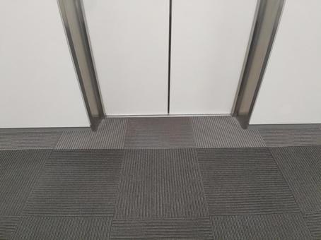 エレベーター エレベーター,ビル,建物の写真素材