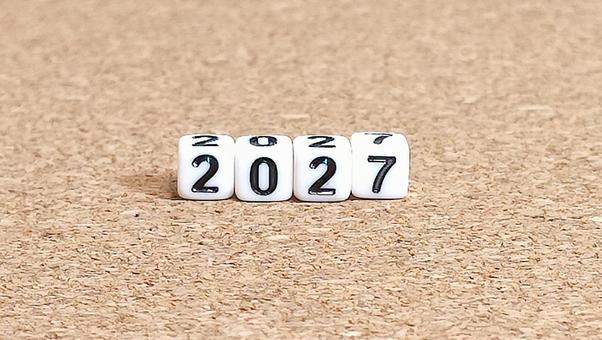 2027 白 2027 白の写真
