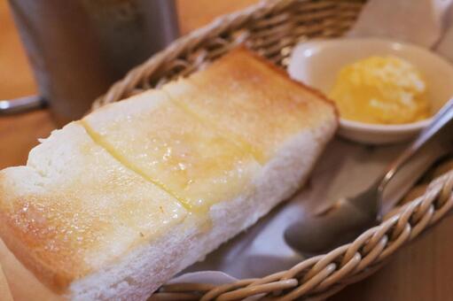 Take a break at a fashionable cafe, JPG Take a break at a fashionable cafe, JPG