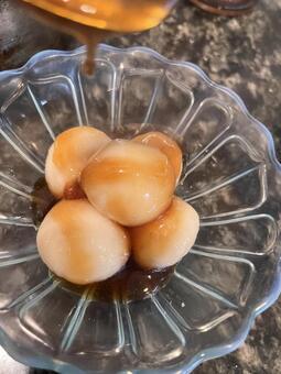 お豆腐で作る もちもち白玉団子・みたらし 白玉団子,みたらし団子,お豆腐スイーツの写真素材