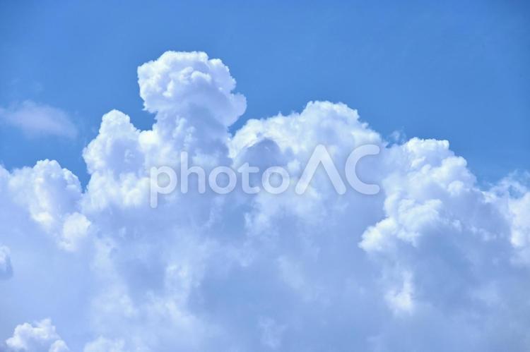 夏イメージ　夏の雲（6） 雲,入道雲,積乱雲の写真素材