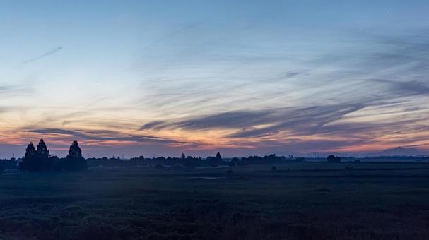 Scenery before sunrise, JPG