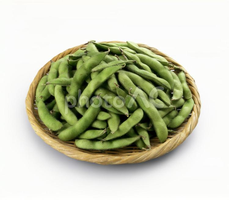 枝豆ざる盛り 枝豆,ざる盛り,かご盛りの写真素材