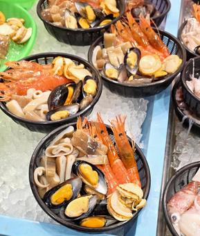 パエリア用海鮮盛り パエリア用海鮮盛り 海鮮盛り,エビ,イカの写真素材