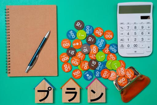 玩具のお金と電卓と財布とプランの文字 玩具のお金と電卓と財布とプランの文字 プラン,plan,家計の写真素材