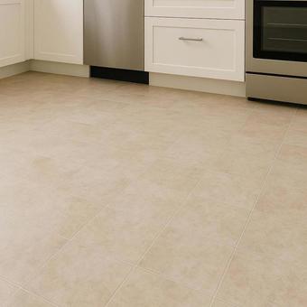 キッチンの床（クッションフロア）の写真