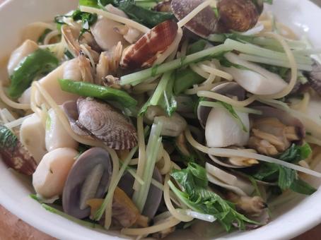 あさりと水菜のスパゲッティ スパゲッティ,シーフード,あさりの写真素材
