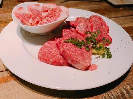 焼肉、霜降り肉 焼肉,生肉,霜降り肉の写真素材