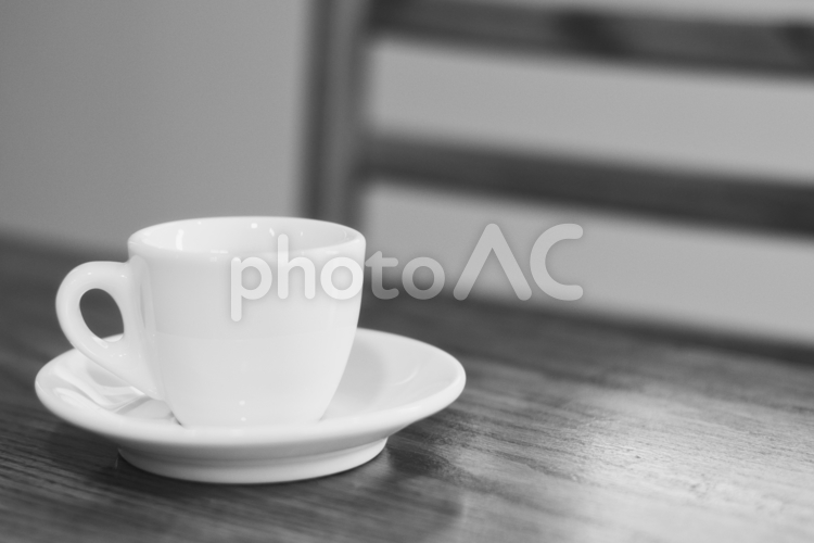 モノクロのコーヒーブレイク 食器,コーヒー,テーブルの写真素材