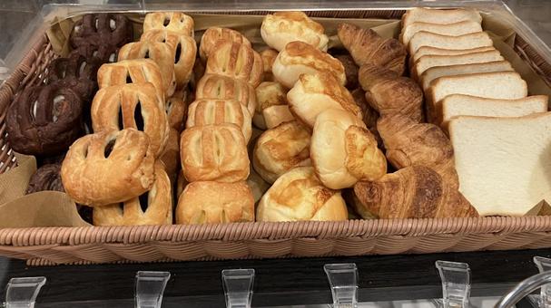 朝食ビュッフェのパン ベーカリー,美味しそう,パンの写真素材