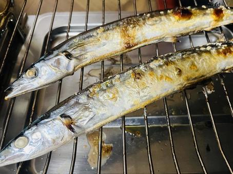 サンマ塩焼きの写真
