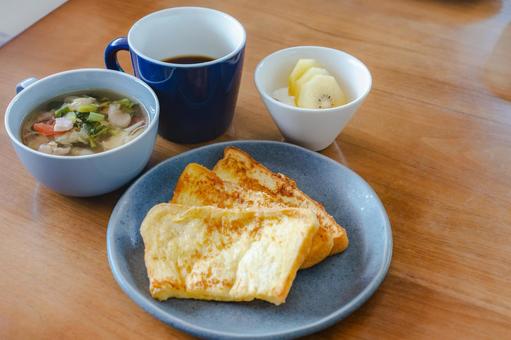 フレンチトーストの朝食 フレンチトースト,朝食,コーヒーの写真素材