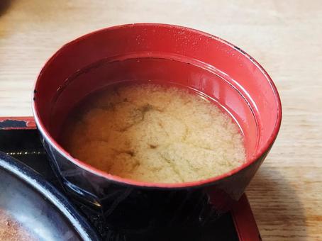 お味噌汁 お味噌汁の写真