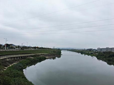 川と曇り空 中国 川と曇り空 中国 川,雲,空の写真素材