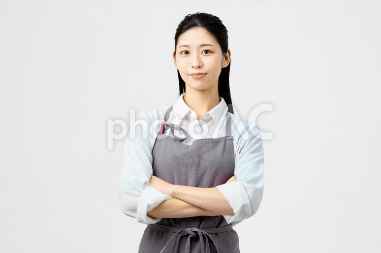 主婦　家事代行　腕組み 主婦,節約,ハウスキーパーの写真素材