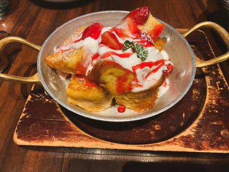 Strawberries and cream french toast, JPG Strawberries and cream french toast, JPG