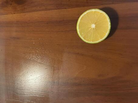 すだちの断面 カボス,柑橘系,秋の写真素材