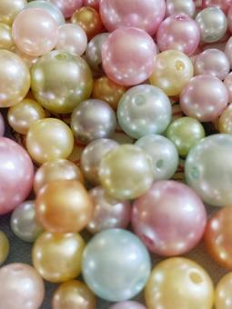 アクリルビーズ・縦 アクリルビーズ・縦の写真