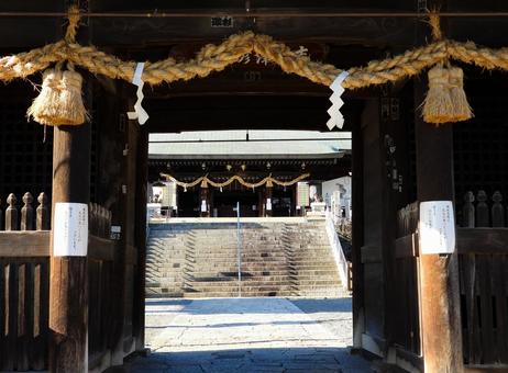 岡山県 吉備津彦神社随神門から拝殿の眺め 吉備津彦神社,神社,随神門の写真素材