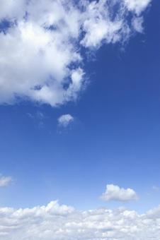 冬の空2月11 冬,2月,青空の写真素材