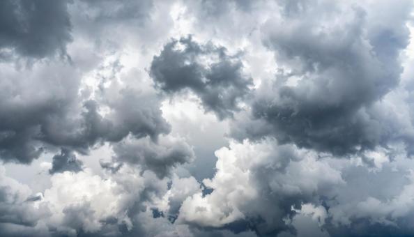 一面の曇り空1 一面の曇り空1の写真