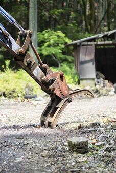 フォークをつけたショベルカー フォーク,アタッチメント,油圧ショベルカーの写真素材