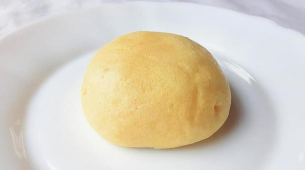 カスタード饅頭・1 カスタード饅頭・1 生菓子,まんじゅう,お菓子の写真素材