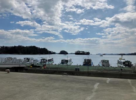 松島周辺の船 松島周辺の船 宮城県,松島,観光の写真素材
