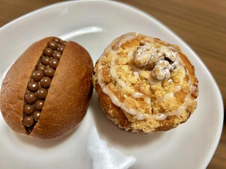 365日のおいしいパン① パン,クロッカンショコラ,パン屋さんの写真素材