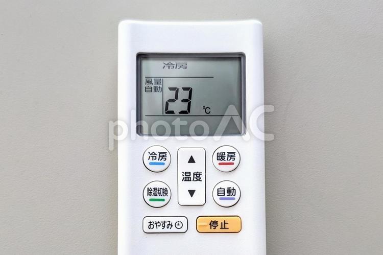 冷房の設定温度　23度（23℃） 冷房,エアコン,温度の写真素材