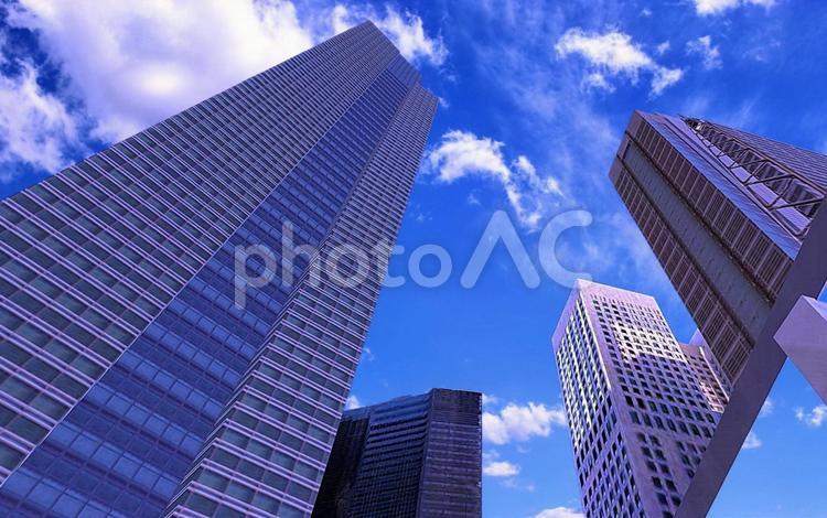 ビル群と青空・イメージ ビル,ビル群,高層ビルの写真素材