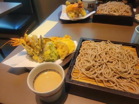 胡桃そば 胡桃そば 胡桃そば,蕎麦,天ぷらの写真素材