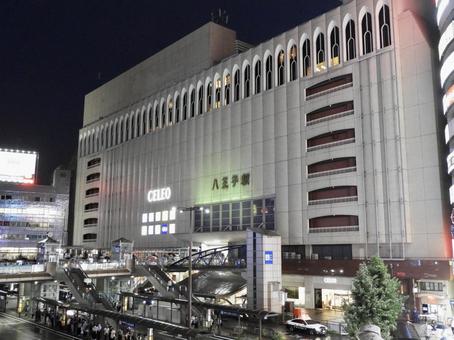 夜の八王子駅北口 八王子駅,八王子市,jr東日本の写真素材