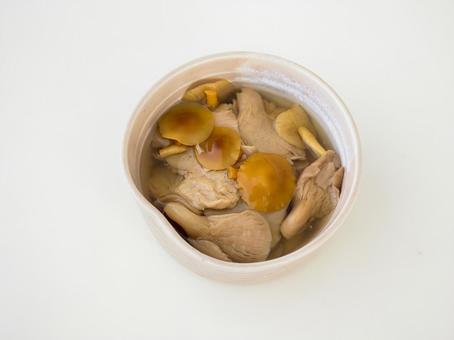 きのこ きのこ水煮 平茸 なめこ きのこ きのこ水煮 平茸 なめこ きのこ,きのこ水煮,平茸の写真素材