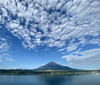 雲と富士山 雲と富士山 空,風景,背景の写真素材