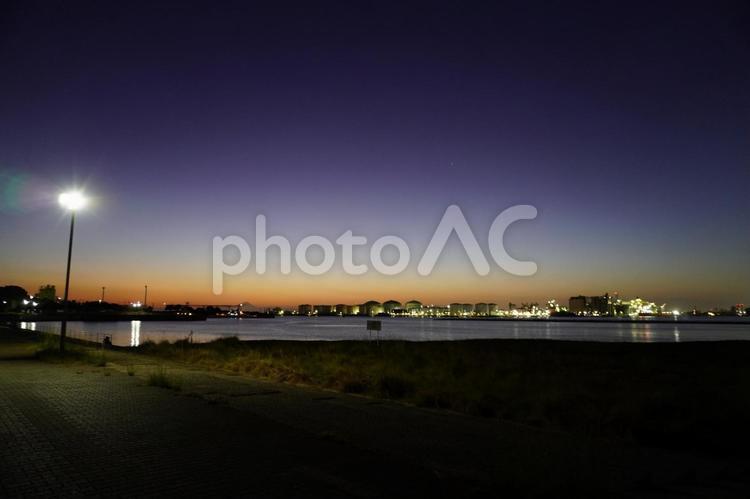 千葉みなとの夜景 千葉みなと,夕景,日暮れの写真素材