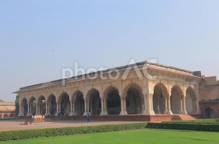 インド　アグラの歴史的建造物　アグラフォートのDiwan E Aam アグラ,インド,アグラフォートの写真素材
