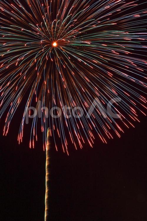 打ち上げ花火　夏の風物詩　#5 夏,花火,花火大会の写真素材