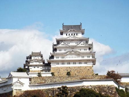 【風景写真】姫路城の風景 【風景写真】姫路城の風景 姫路城,天守閣,世界遺産の写真素材