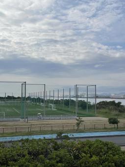 サッカー場 サッカー場 河川敷,気持ちいい,暮らしの写真素材