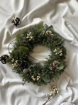 可愛らしいクリスマスリース　クリスマス 12月,クリスマス,サンタの写真素材