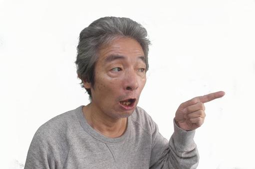 カスハラシニア男性 シニア男性,カスハラ,老害の写真素材