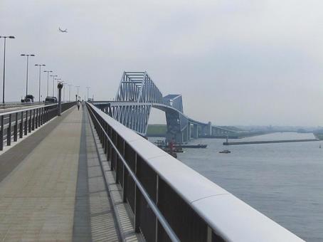 東京ゲートブリッジの上から 東京ゲートブリッジの上からの写真