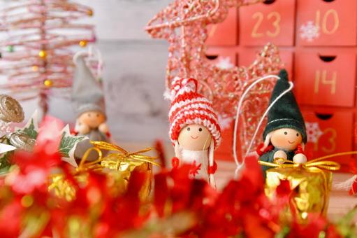クリスマス クリスマス,アドベントカレンダー,人形の写真素材
