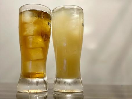 ドリンク ドリンク,お酒,ハイボールの写真素材