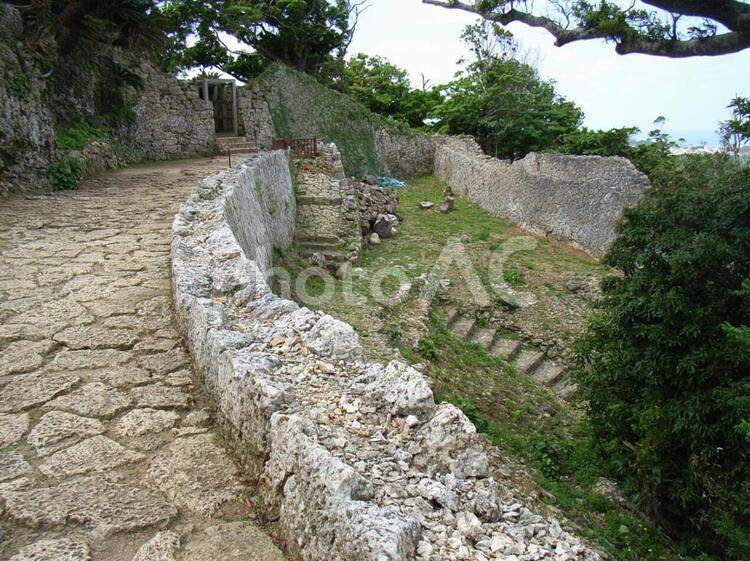 中城城大井戸 中城城の写真素材