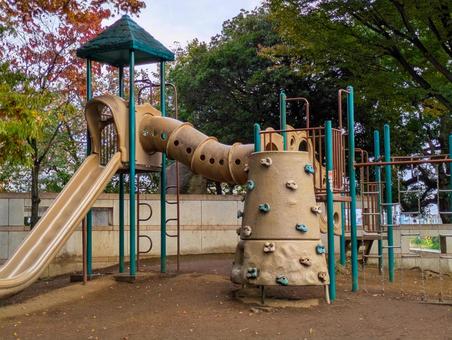 滑り台 公園,滑り台,子供の写真素材