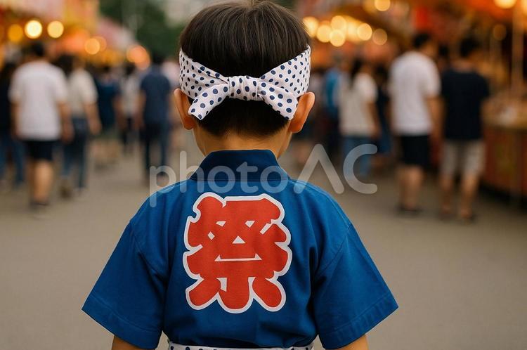 夏祭りに参加する子供・法被・風物詩・和装 夏祭り,子供,法被の写真素材